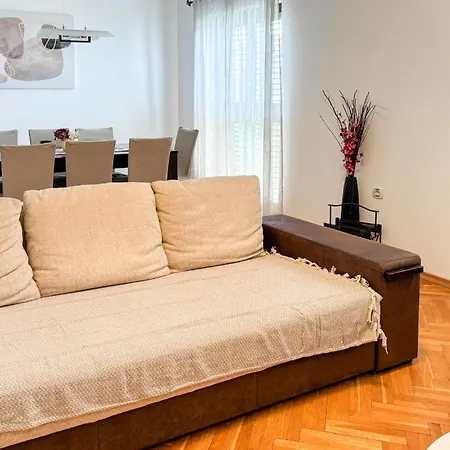 3 Bedroom Amazing In * 코스트레나